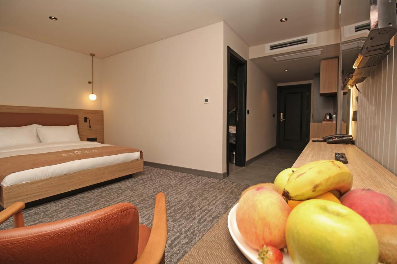 Inanlar City Hotel Yomra エクステリア 写真
